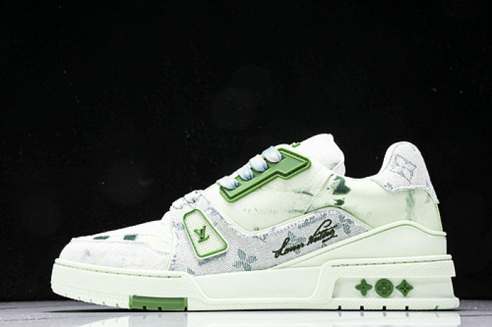 L&V SNEAKERS