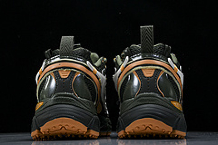 OH SNEAKER