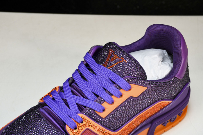 L&V SNEAKERS