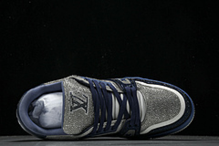L&V SNEAKERS