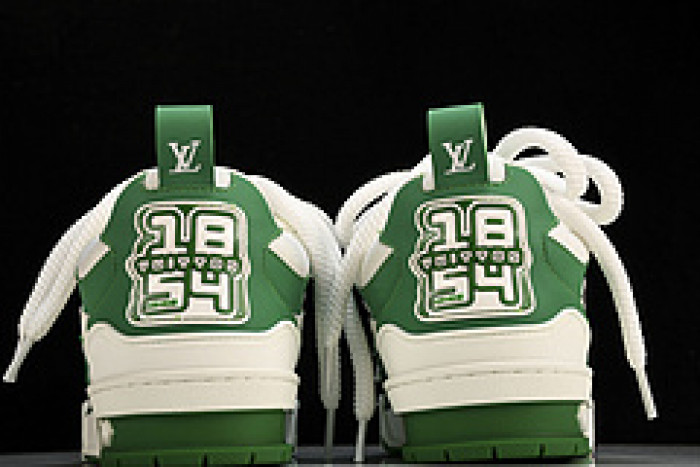 L&V SNEAKERS