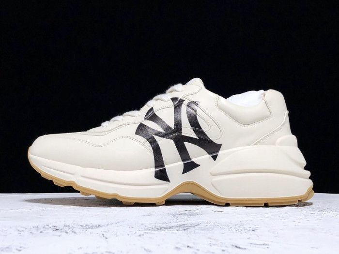 GUCC SNEAKER