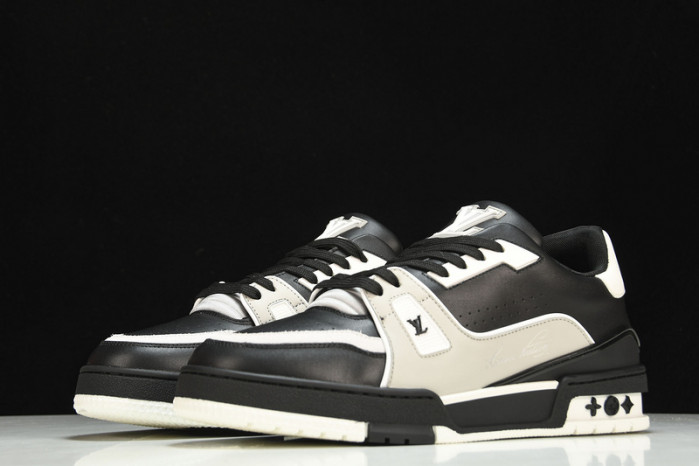 L&V SNEAKERS