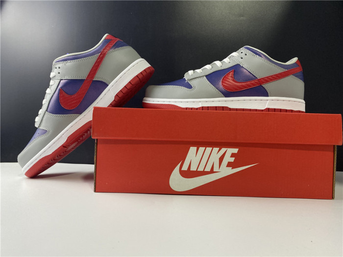 Nike Dunk Low Co.JP Samba (2020) CZ2667-400