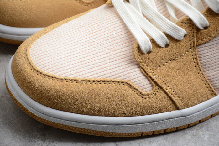 WMNS AIR JORDAN 1 LOW SE 