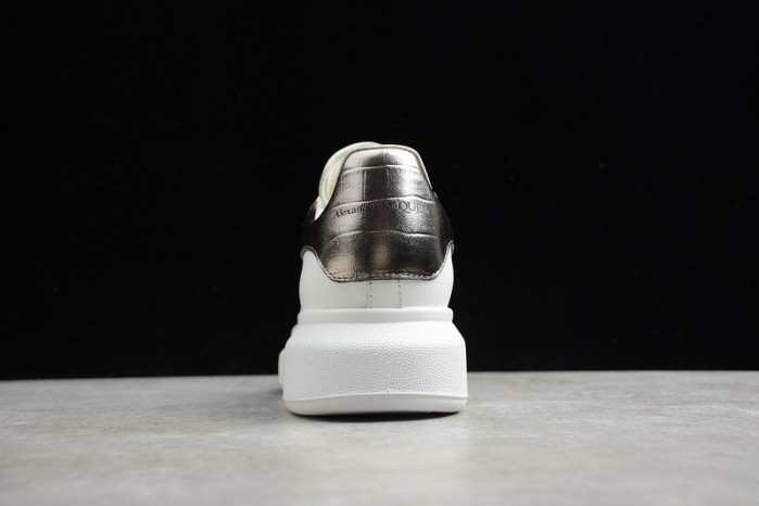 Alexander McQueen sneaker