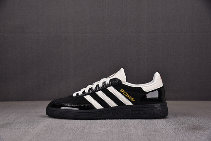 Ad Handball Spezial Core Black White JP5669