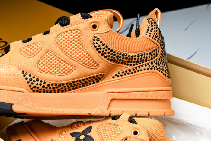 L&V SNEAKERS