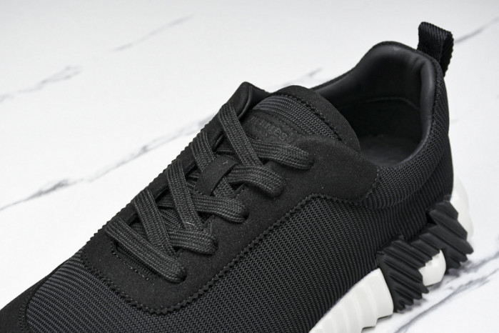 HER_MERS SNEAKER