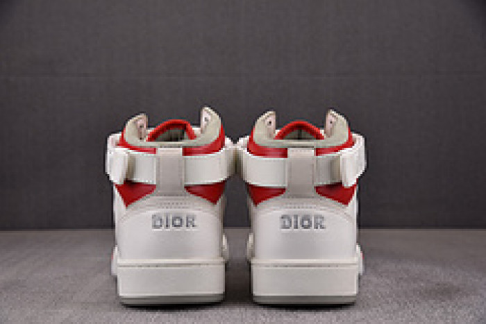 DI*O*R B27 PANKICK