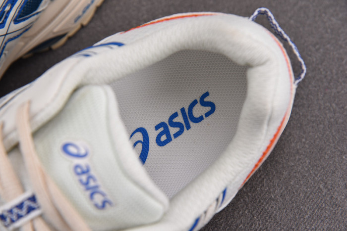 As*ic*ss shoes