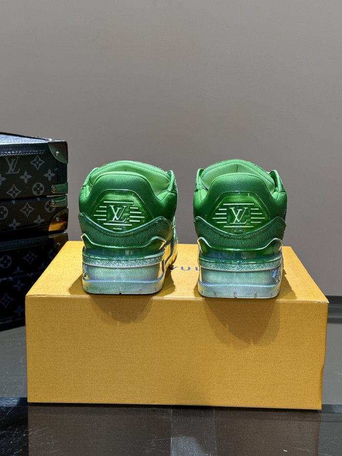 L&V SNEAKERS