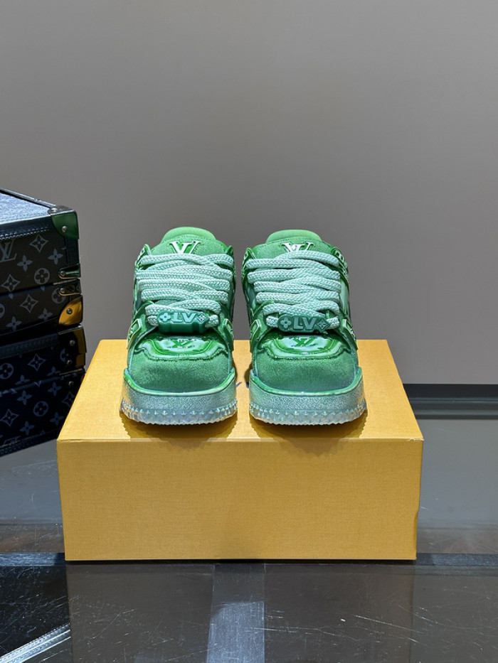 L&V SNEAKERS