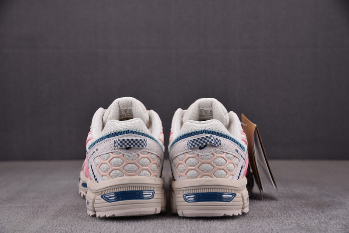 As*ic*ss shoes