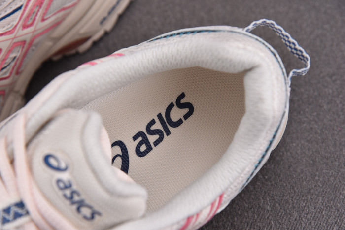 As*ic*ss shoes