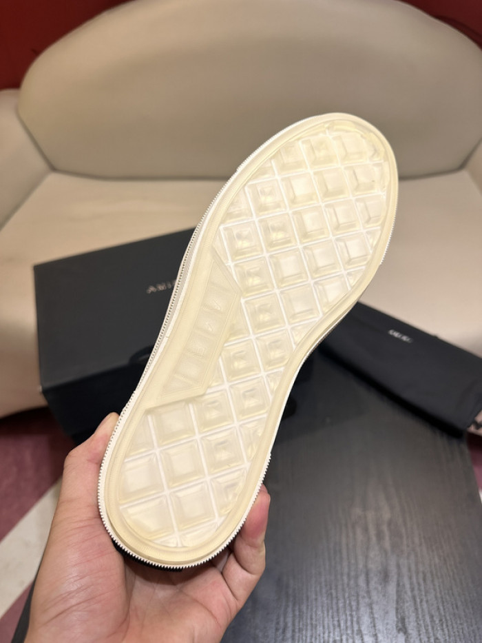 AM1R1 SNEAKERS