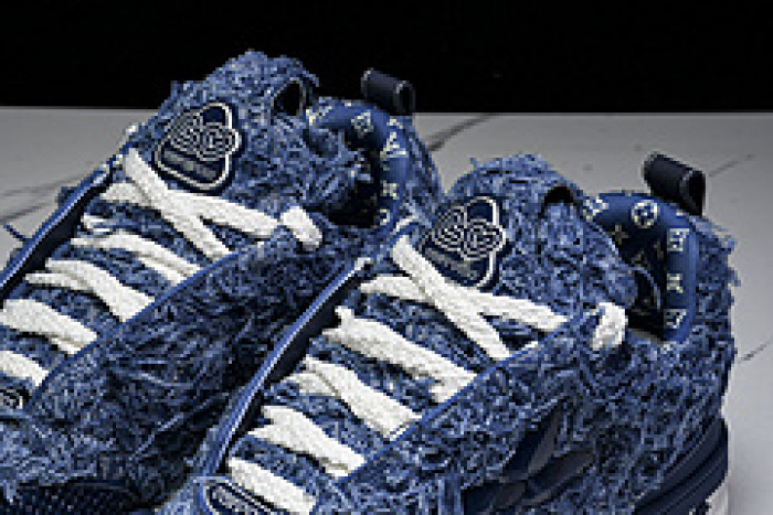 L&V SNEAKERS