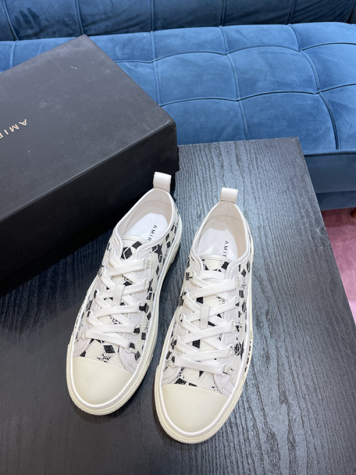 AM1R1 SNEAKERS