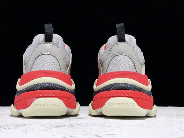 BALENCIAGE TRIPLE S TRAINER 
