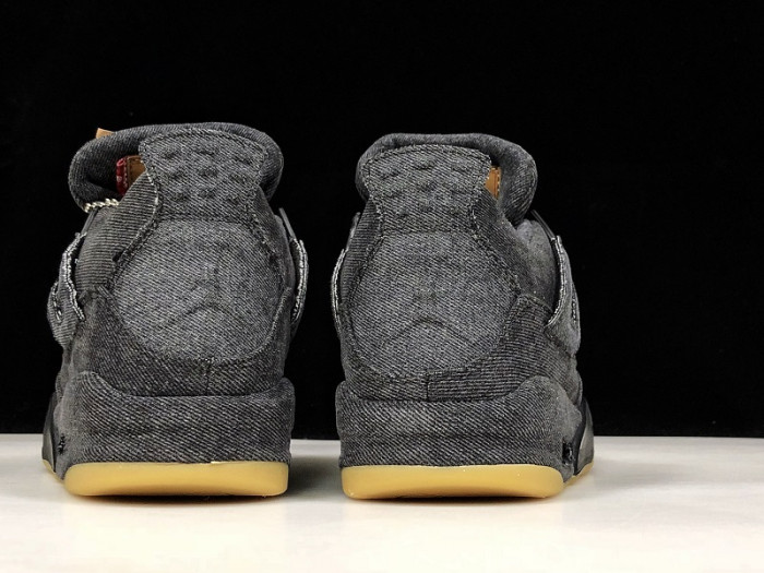 Jordan 4 Retro Levi