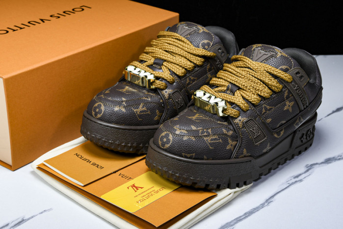 L&V SNEAKERS