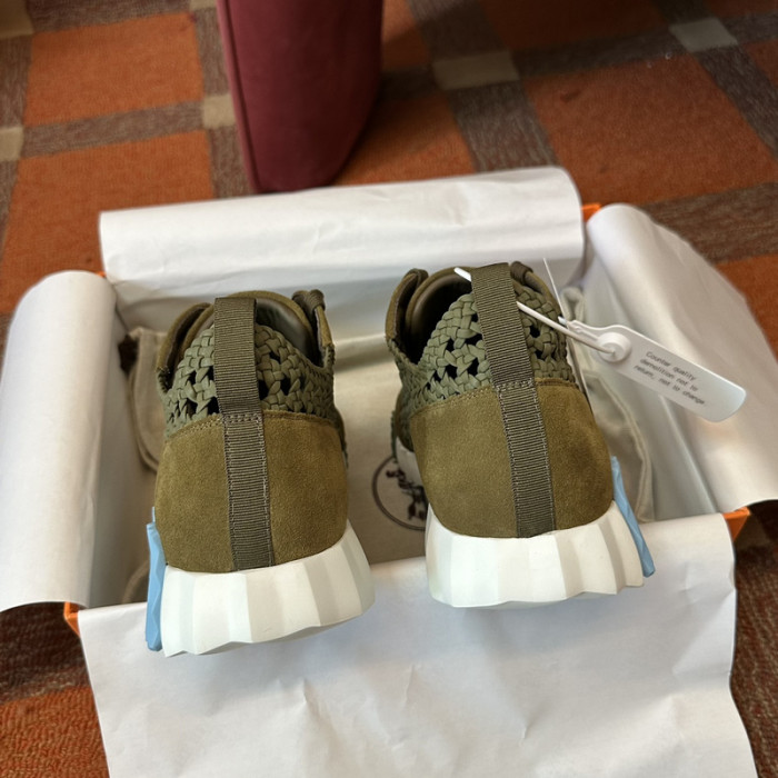 HER_MERS SNEAKER