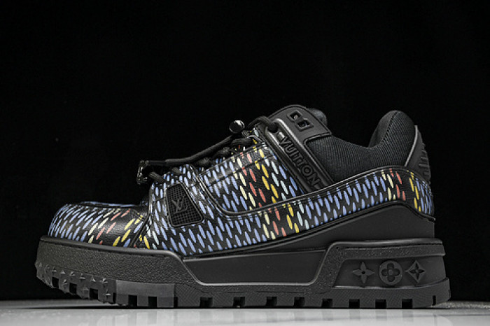 L&V SNEAKERS