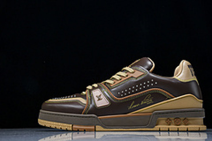 L&V SNEAKERS