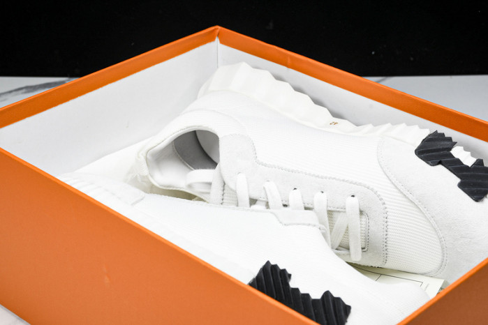 HER_MERS SNEAKER