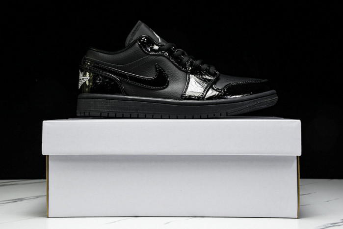 AIR JORDAN 1 HJ7743-010