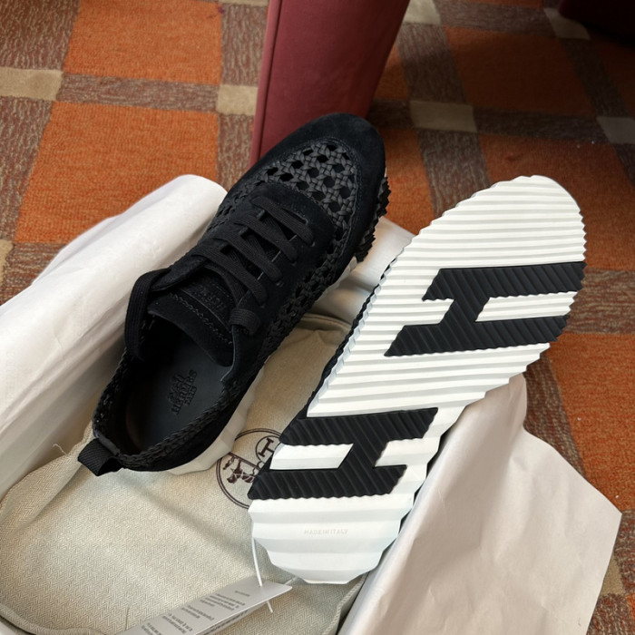 HER_MERS SNEAKER