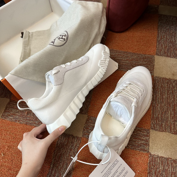 HER_MERS SNEAKER