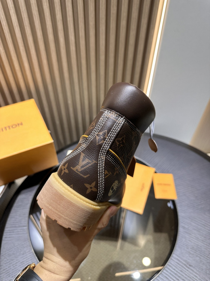 L&V SNEAKERS