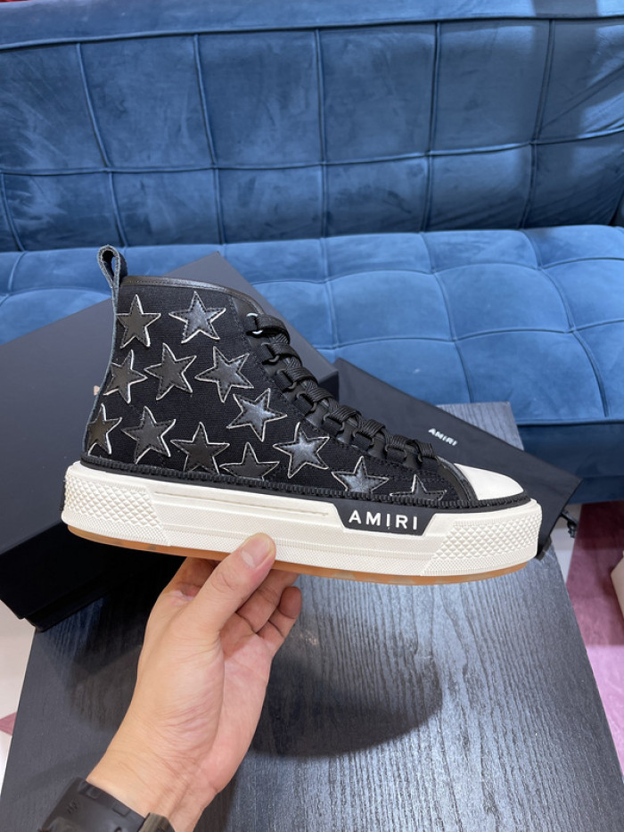 AM1R1 SNEAKERS