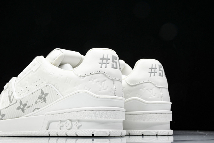 L&V SNEAKERS