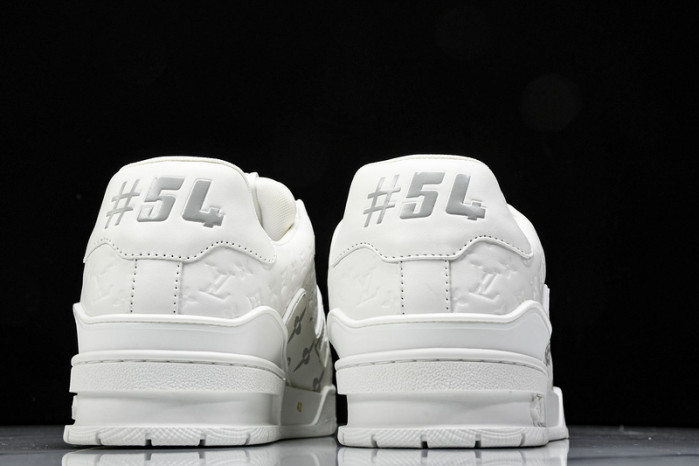 L&V SNEAKERS