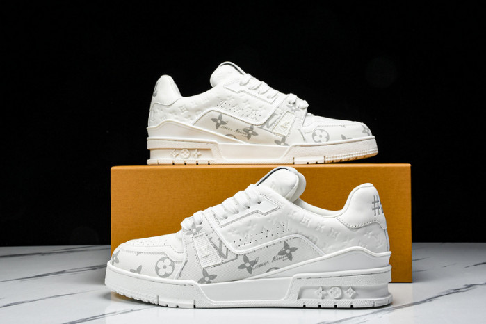L&V SNEAKERS