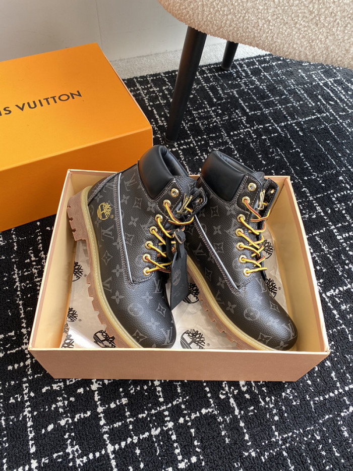 L&V SNEAKERS