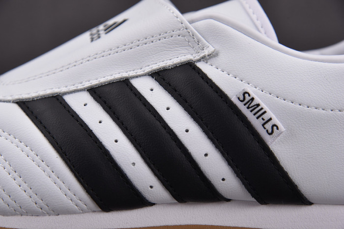 AD Taekwondo White Black JQ4774