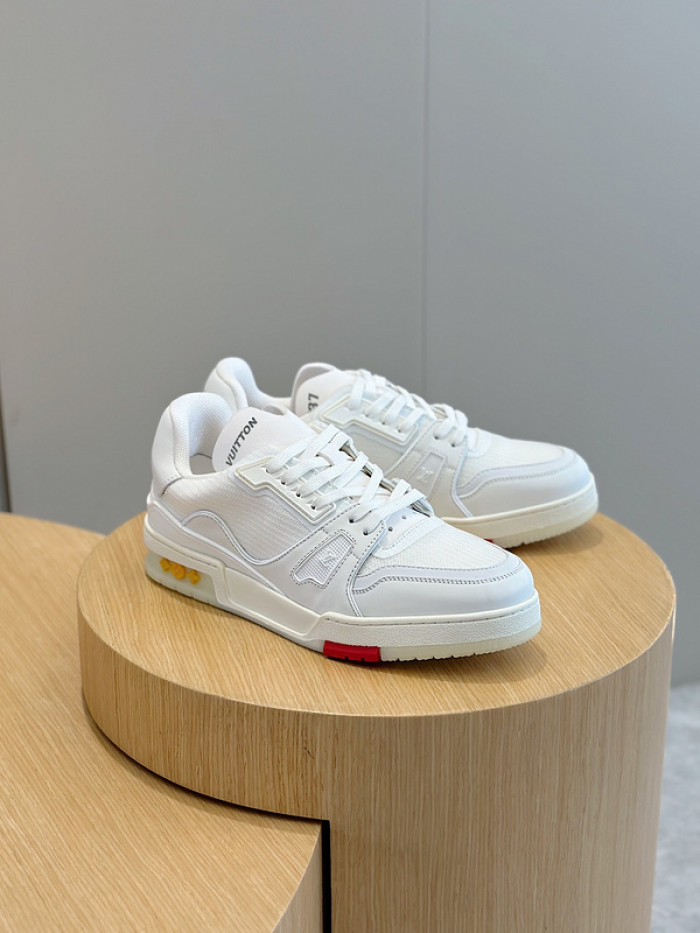 L&V SNEAKERS
