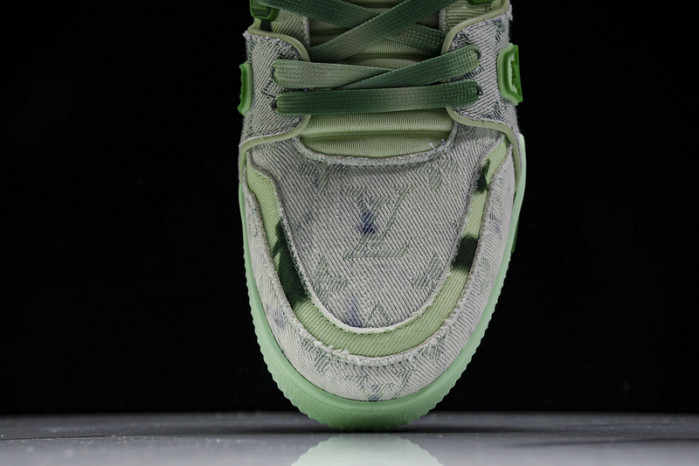 L&V SNEAKERS