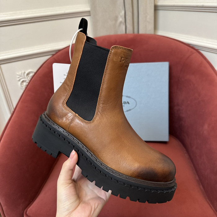 PRA designer sneaker