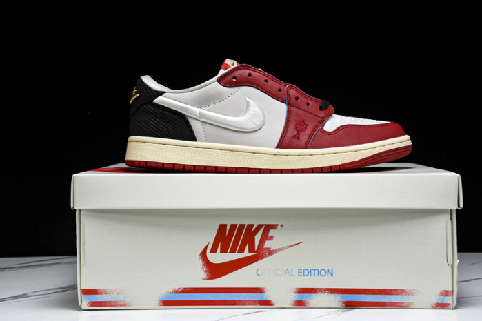 Trophy Room x Air Jordan 1 Low OG “Rookie Card: Home” HV6157-100