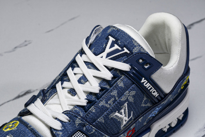 L&V SNEAKERS