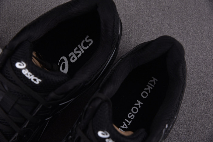 As*ic*ss shoes