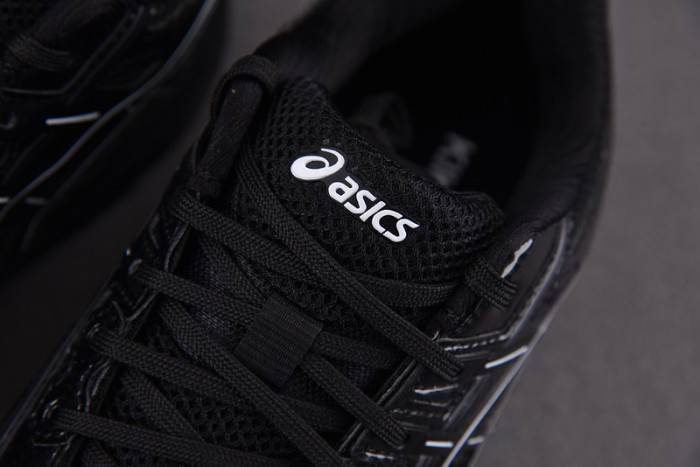 As*ic*ss shoes